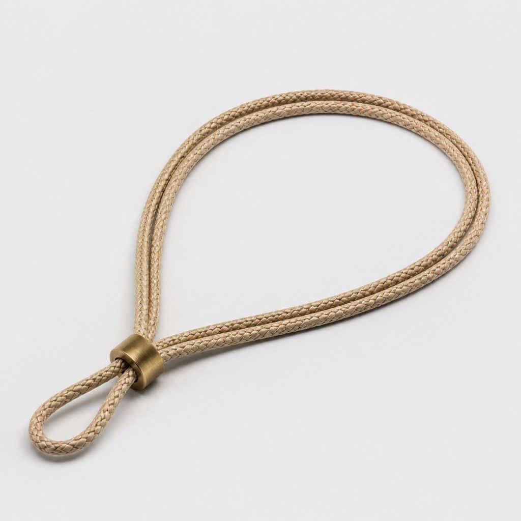 Cordon d'hygiène externe végétal de 65 cm et sa bague coulissante