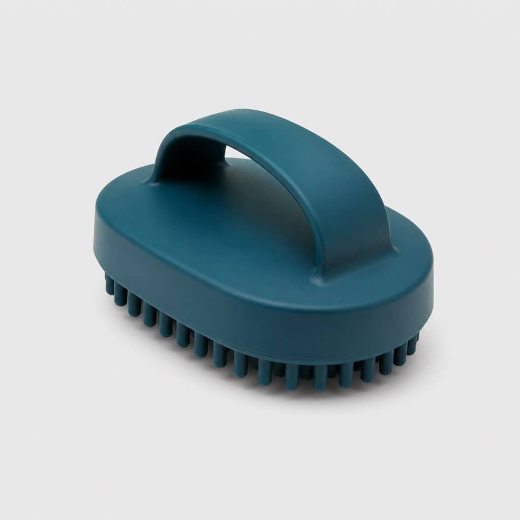 Étrille en caoutchouc souple monobloc pour chien à poil court